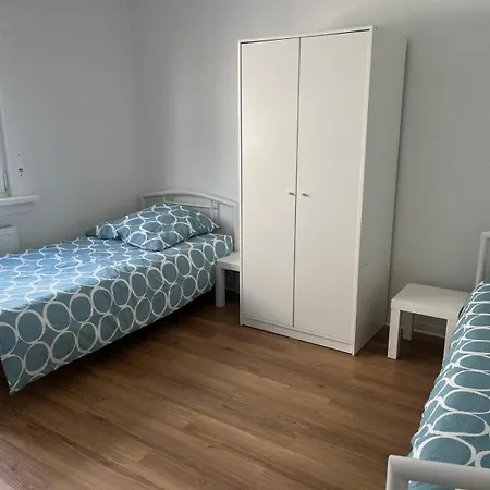 Work & Sleep * Heusenstamm